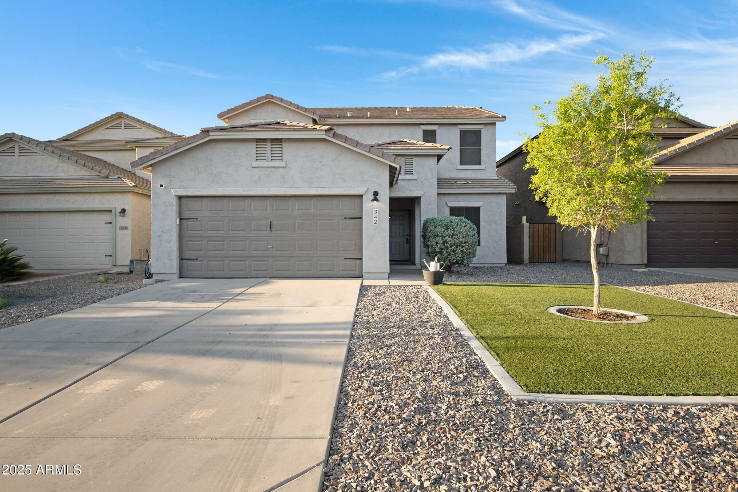 Property Photo: 342 E Backman Street AZ 85140