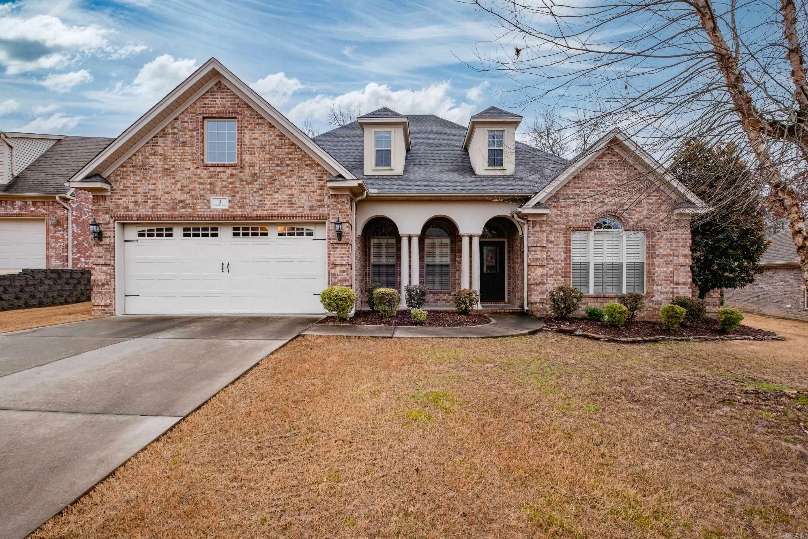 Property Photo:  3 Foxfield Cove  AR 72211 