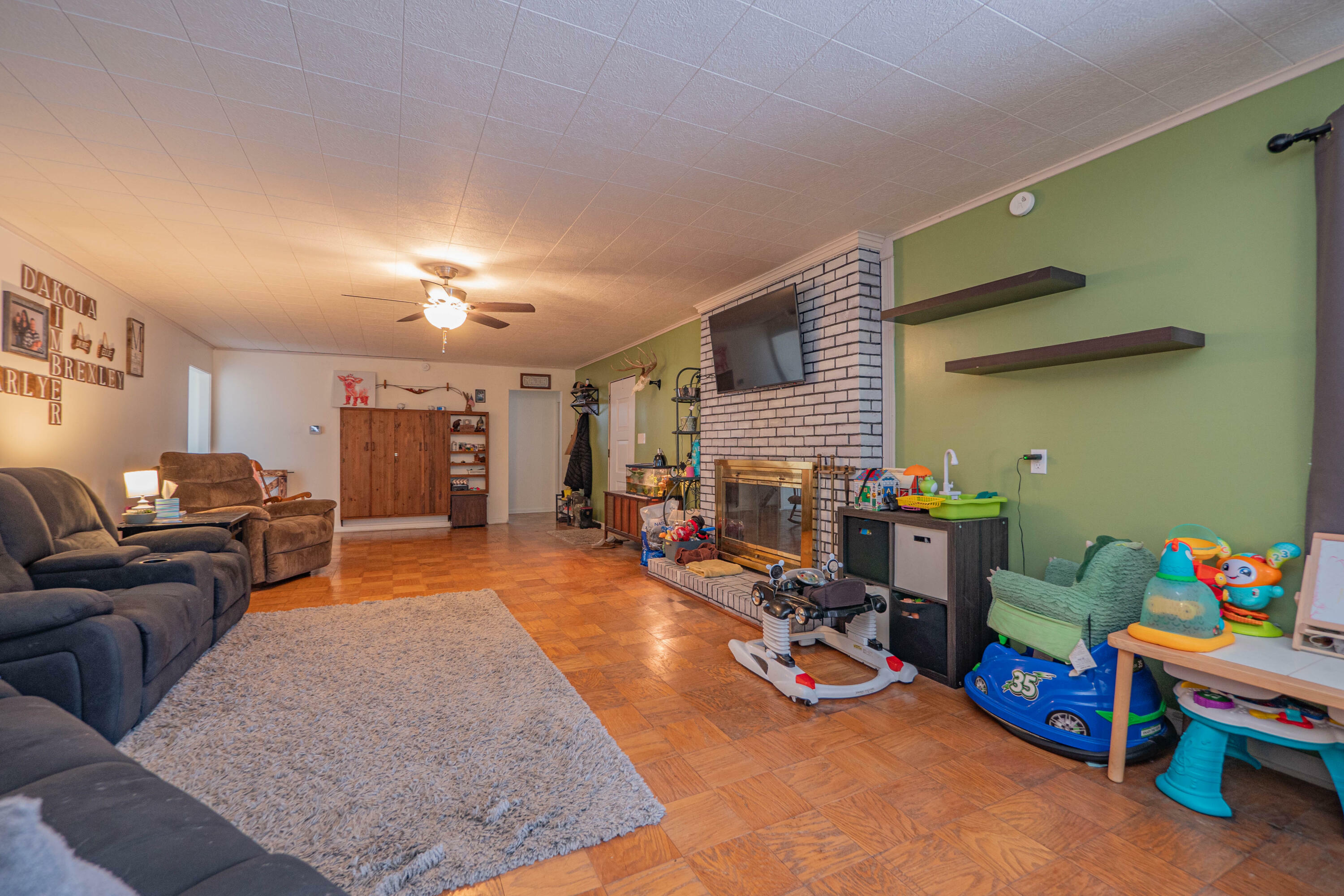 Property Photo:  325 Vincent Terr  MO 65270 