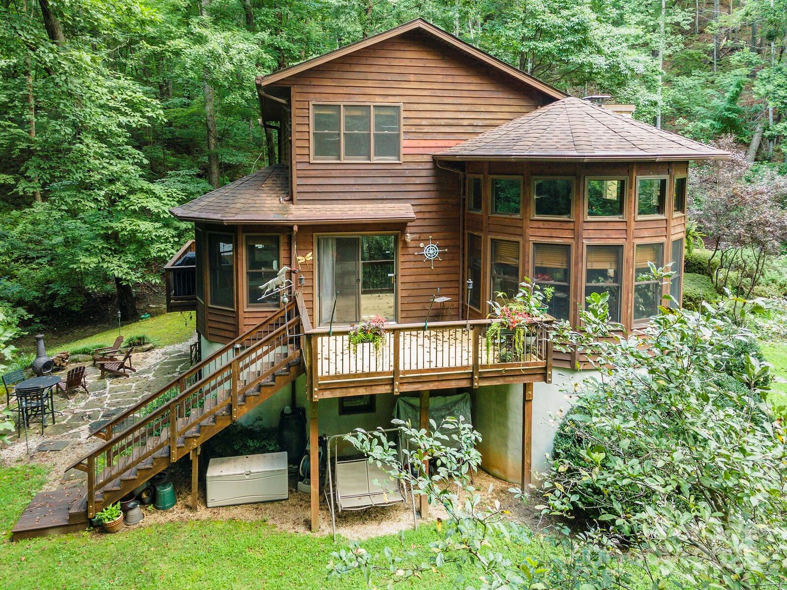 Property Photo: 33 Cammies Way NC 28762