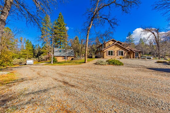 Property Photo: 36763 Venado Drive CA 93614