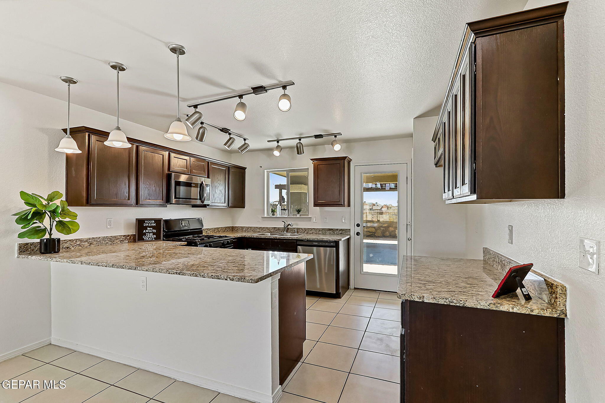 Property Photo:  7248 Copper Trail Avenue  TX 79934 