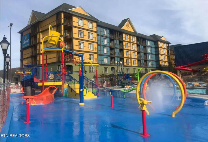 Property Photo: 225 Collier Dr Unit 2502 TN 37862
