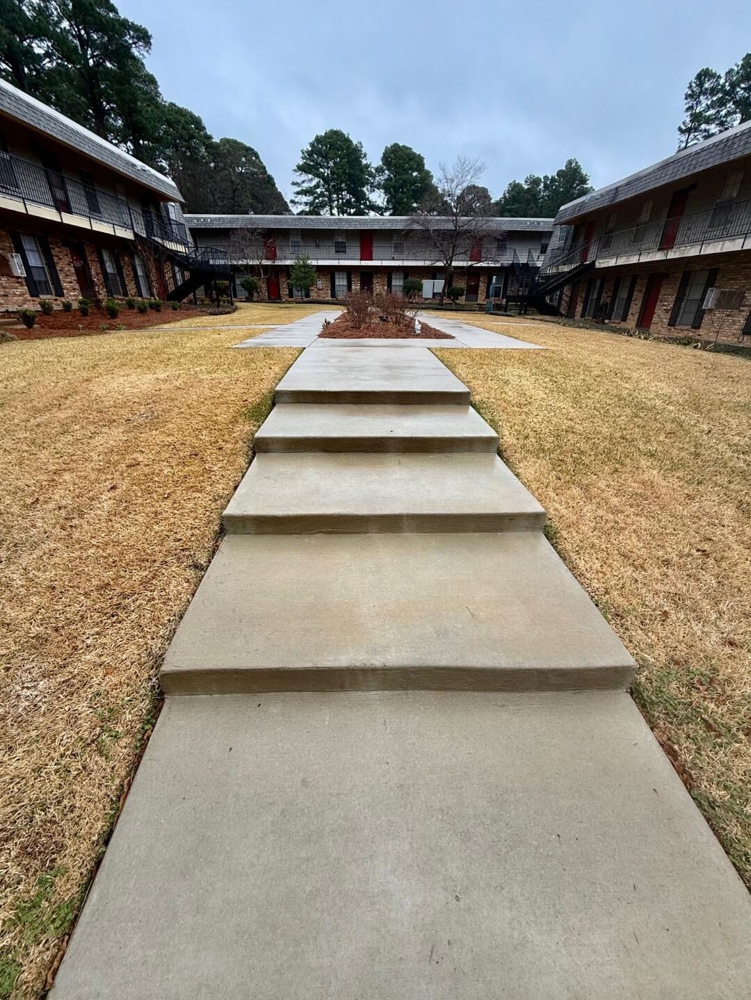 Property Photo:  1600 N 7th Street #5  TX 75601 