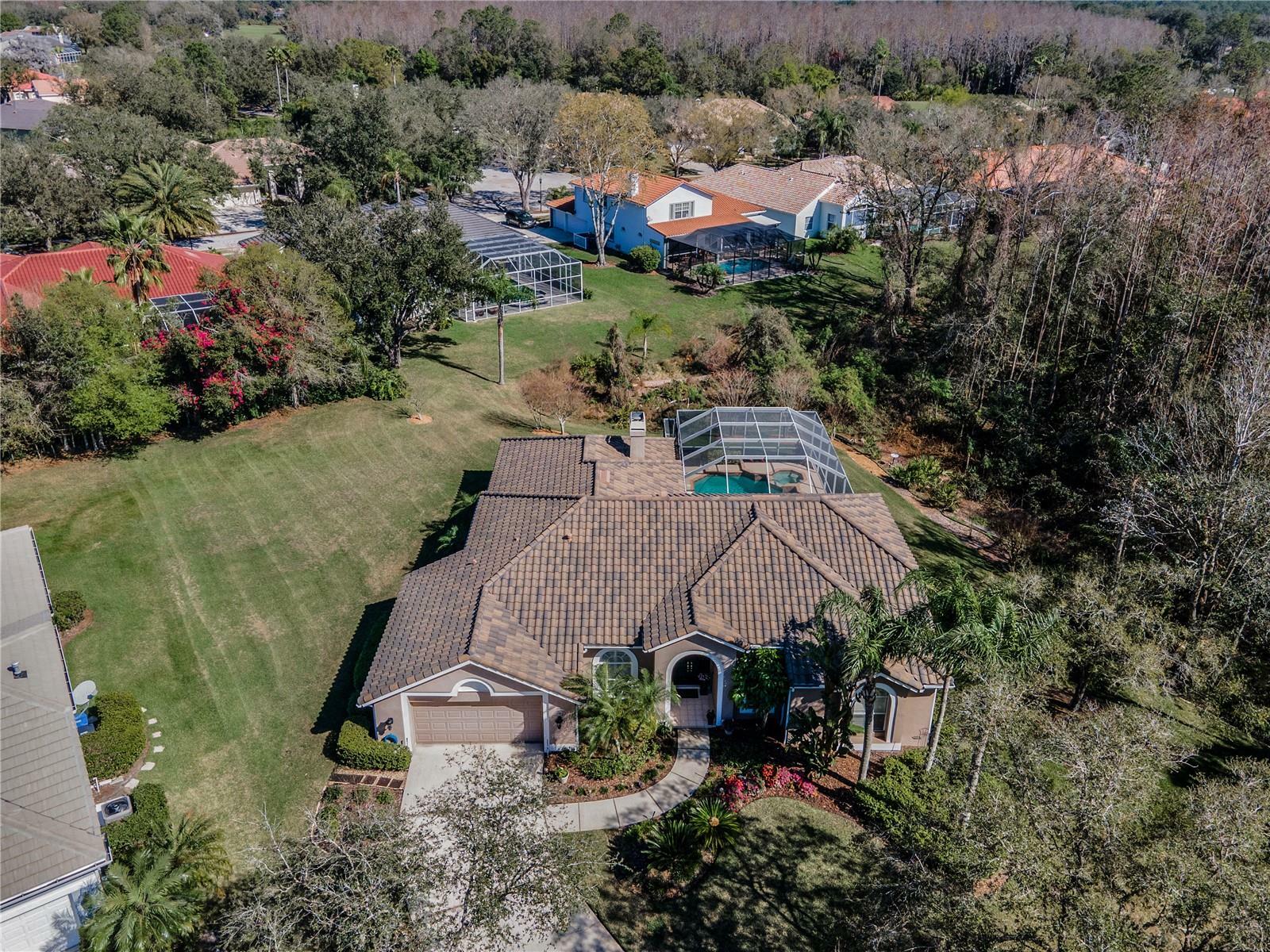 Property Photo: 9101 Highland Ridge Way FL 33647