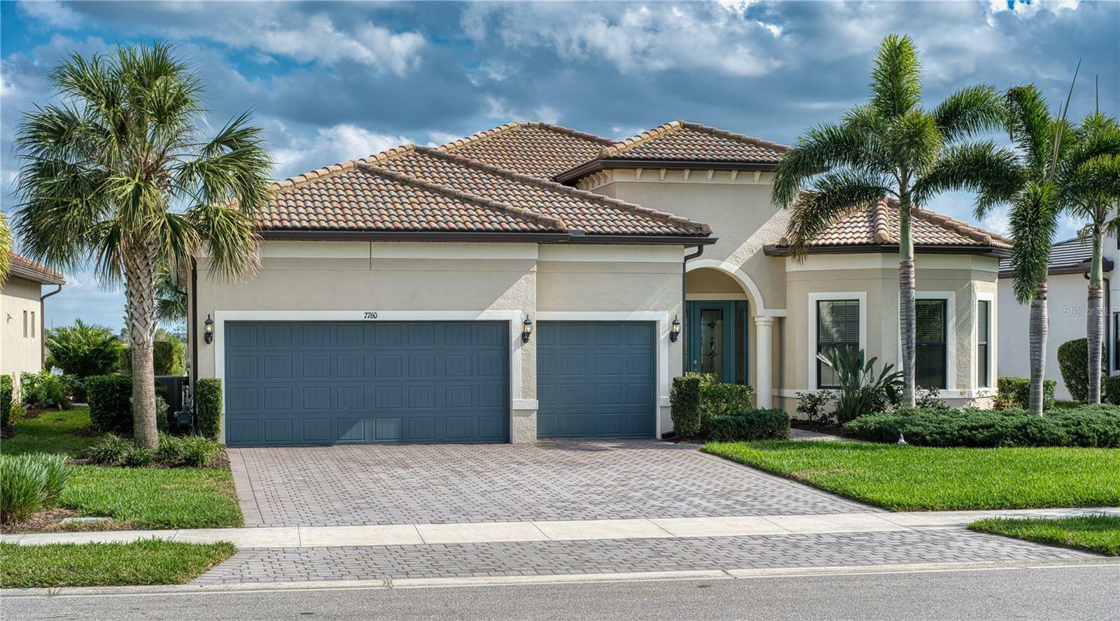 Property Photo: 7760 Grande Shores Drive FL 34240