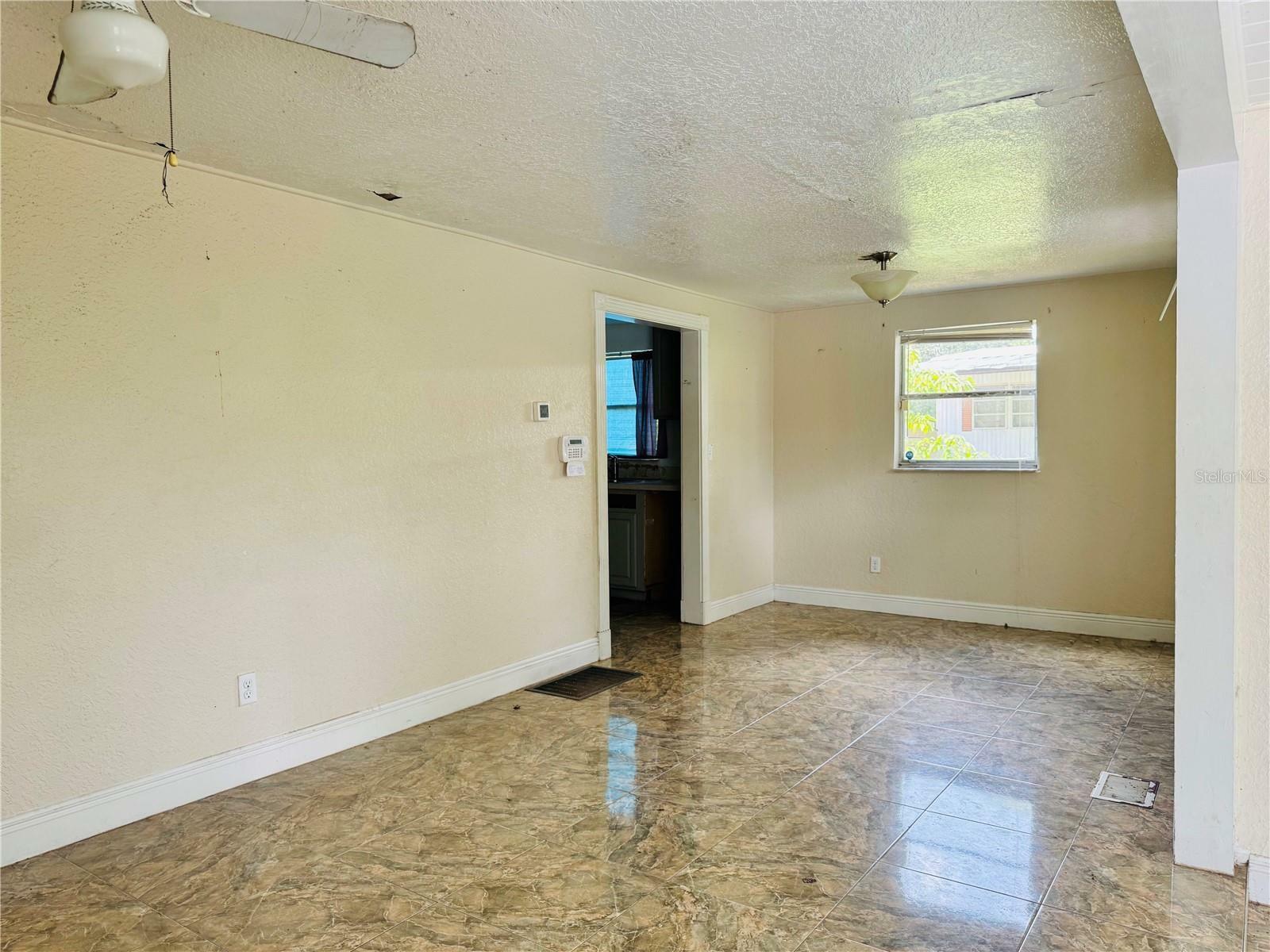 Property Photo: 15747 Old Highway 50 FL 34711