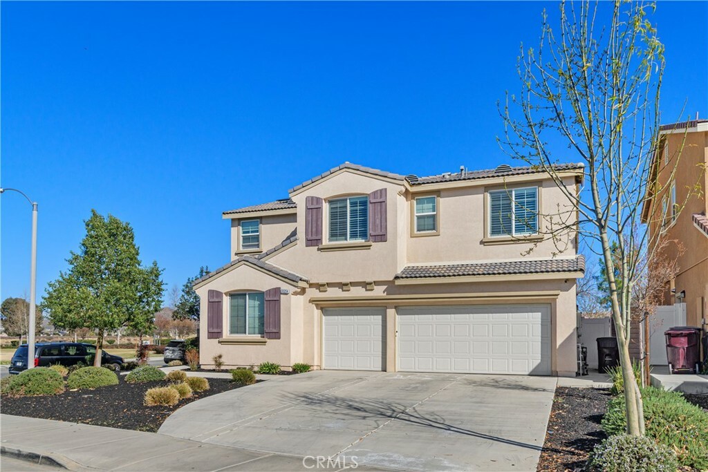 30254 Blue Cedar Drive  Menifee CA 92584 photo