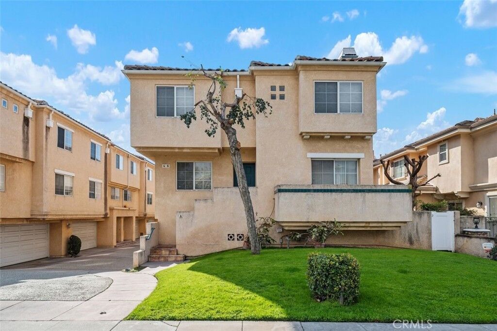 Property Photo:  46 Alta Street A  CA 91006 