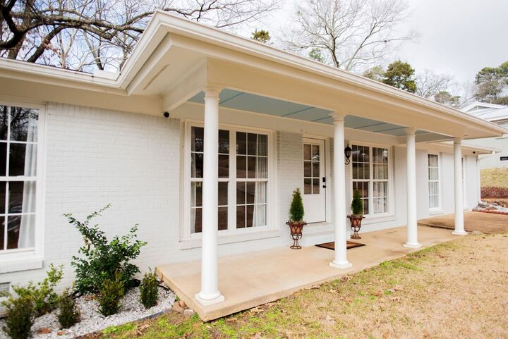 Property Photo:  201 Eagle Springs  MS 38655 