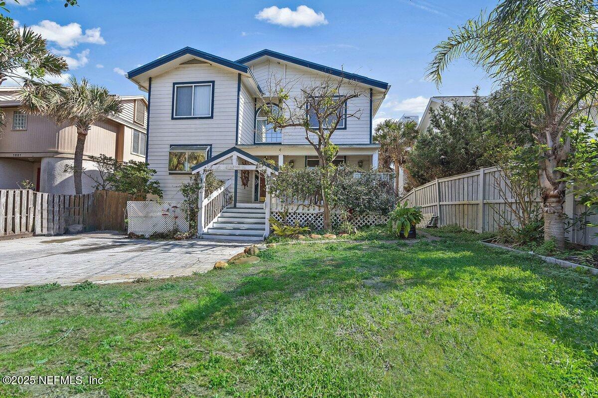 Property Photo: 1879 Beach Avenue FL 32233