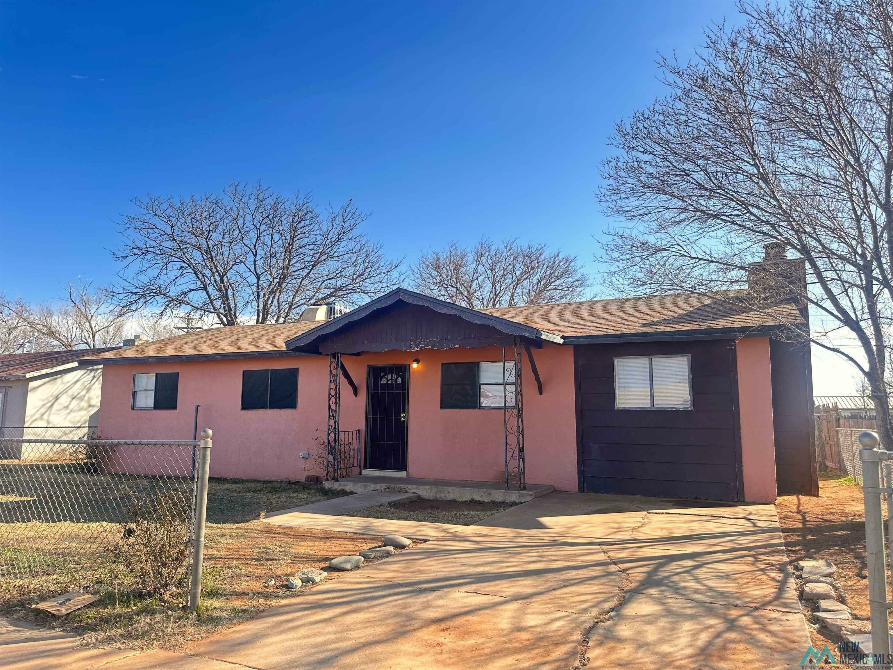 Property Photo:  3005 Weston Street  NM 88101 
