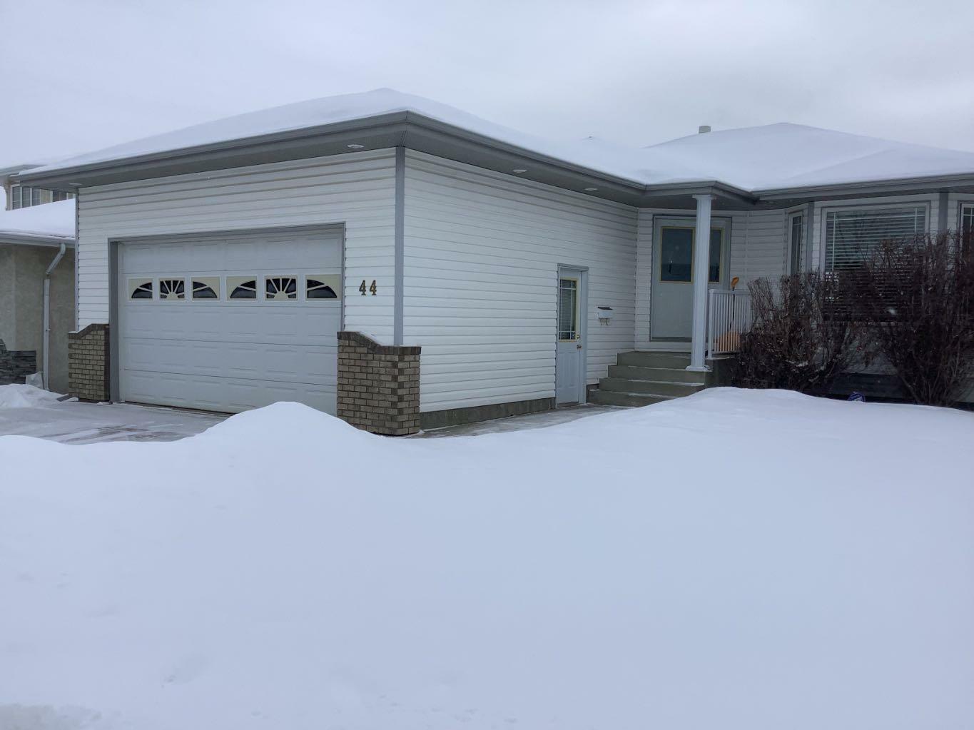 44 Kendall Crescent  Red Deer AB T4P 3S5 photo