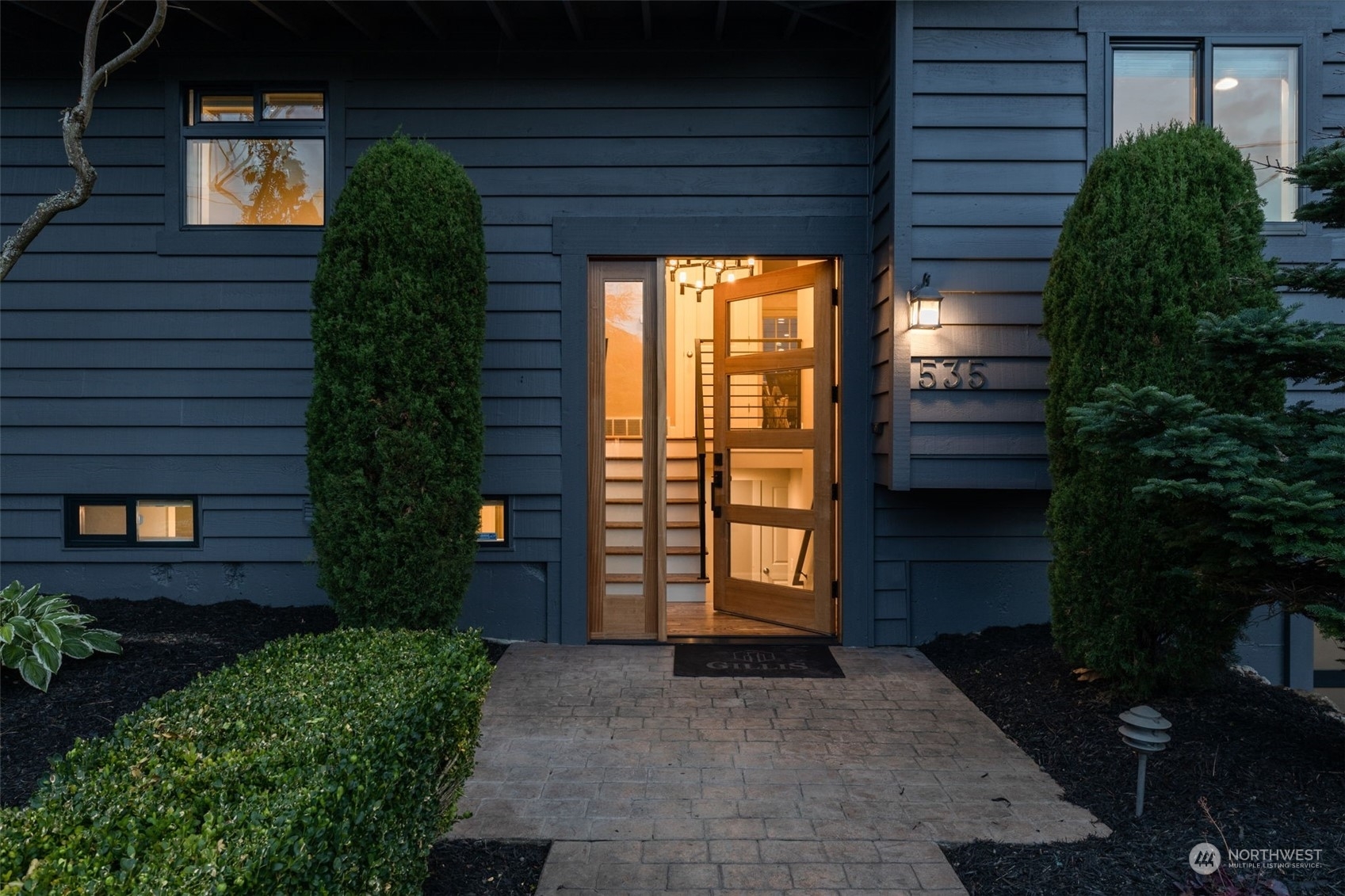 Property Photo: 535 16th Avenue W WA 98033