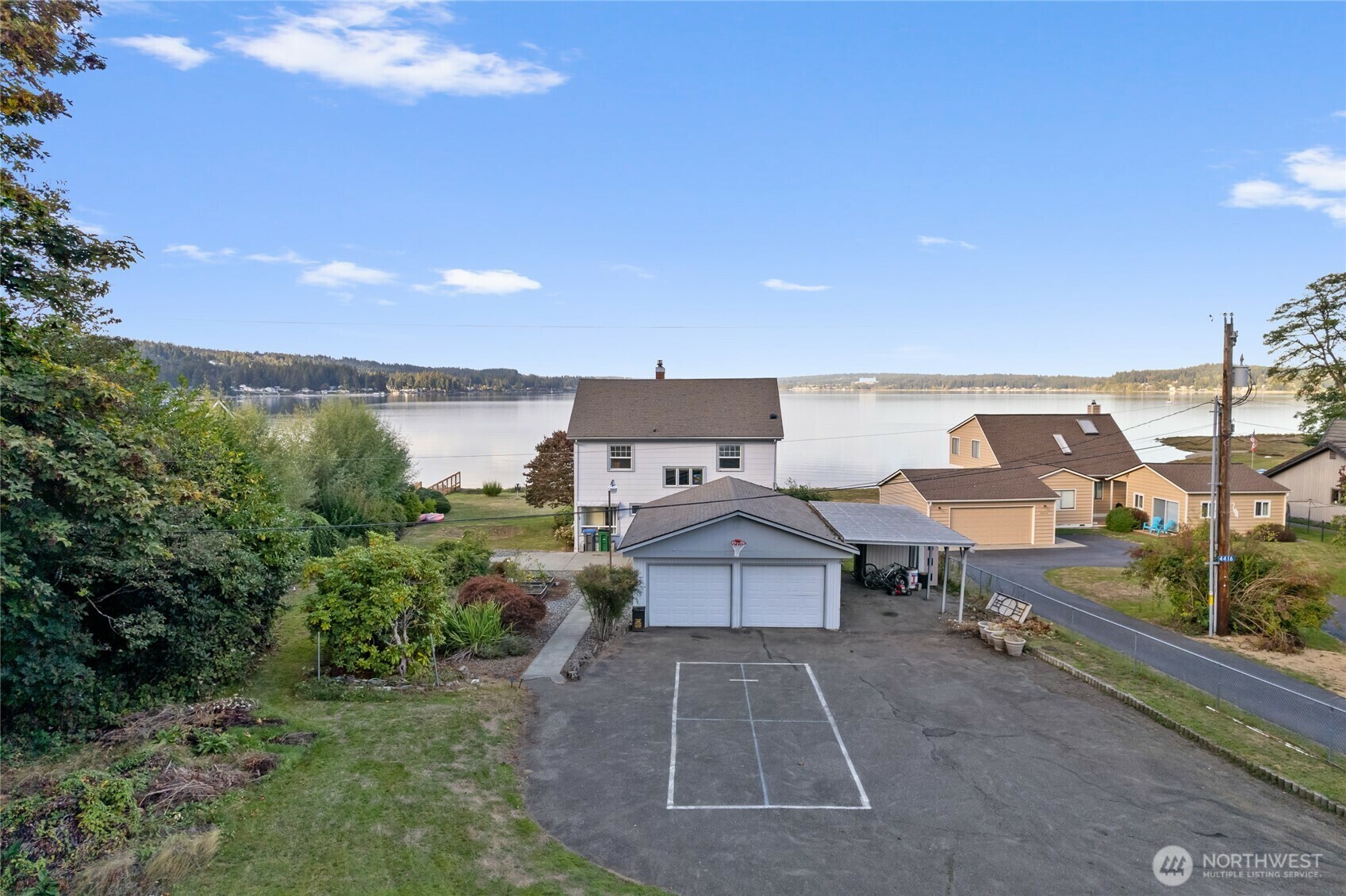 Property Photo:  4412  Dyes Inlet Rd NW  WA 98312 