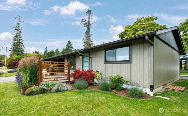 Property Photo:  2105  Mill Avenue  WA 98225 