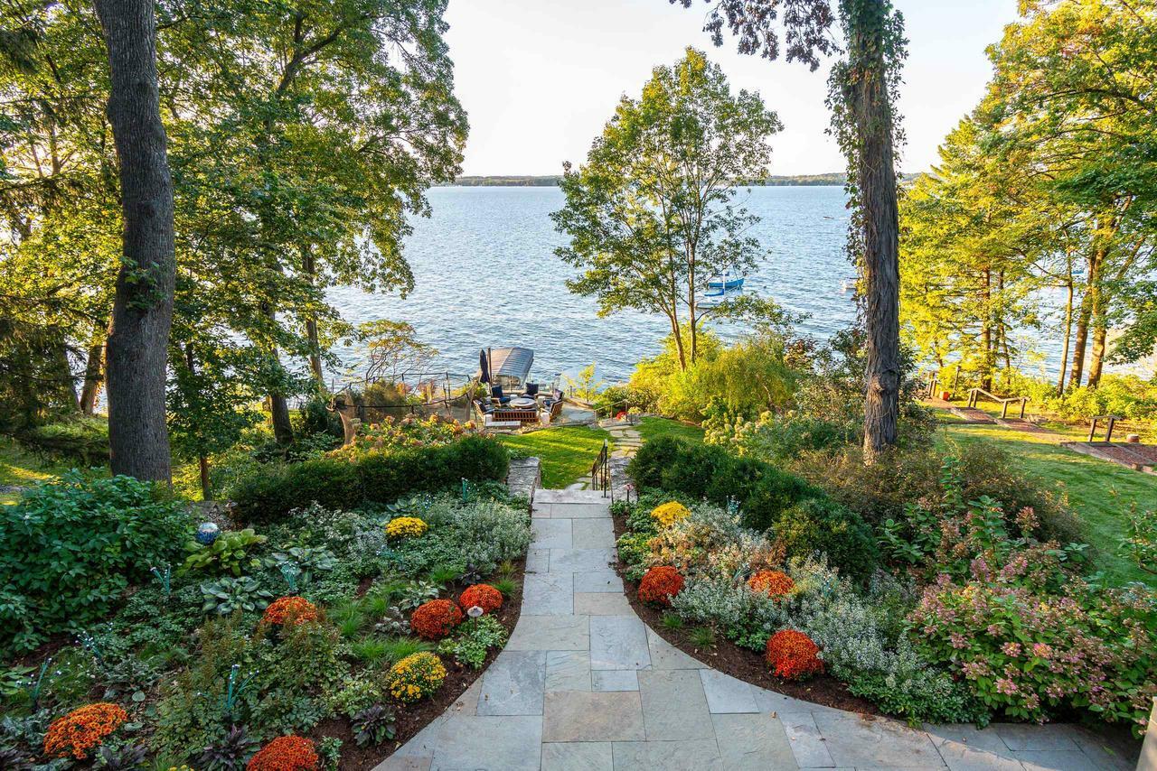 Property Photo: 3414 Lake Mendota Drive WI 53705