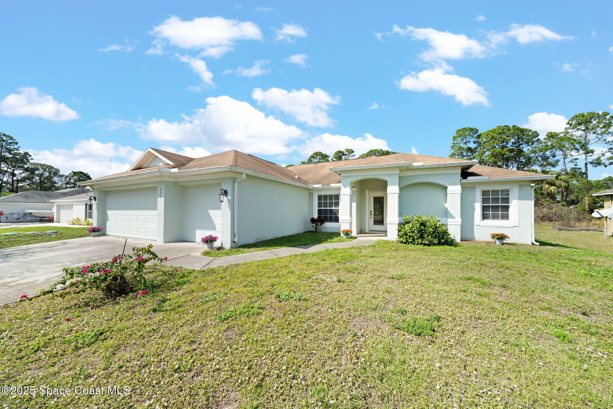 935 Palo Alto Street SE  Palm Bay FL 32909 photo