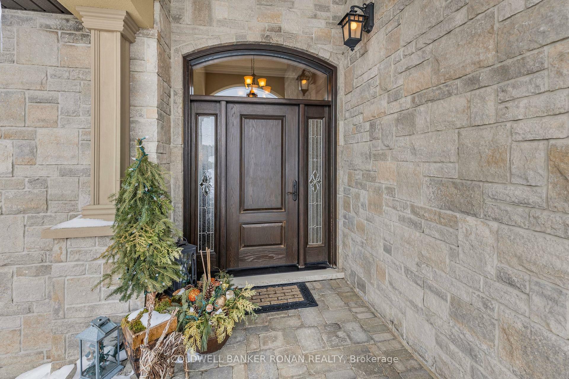 Photo de la propriété: 3712 Michael Street ON L0M 1N0