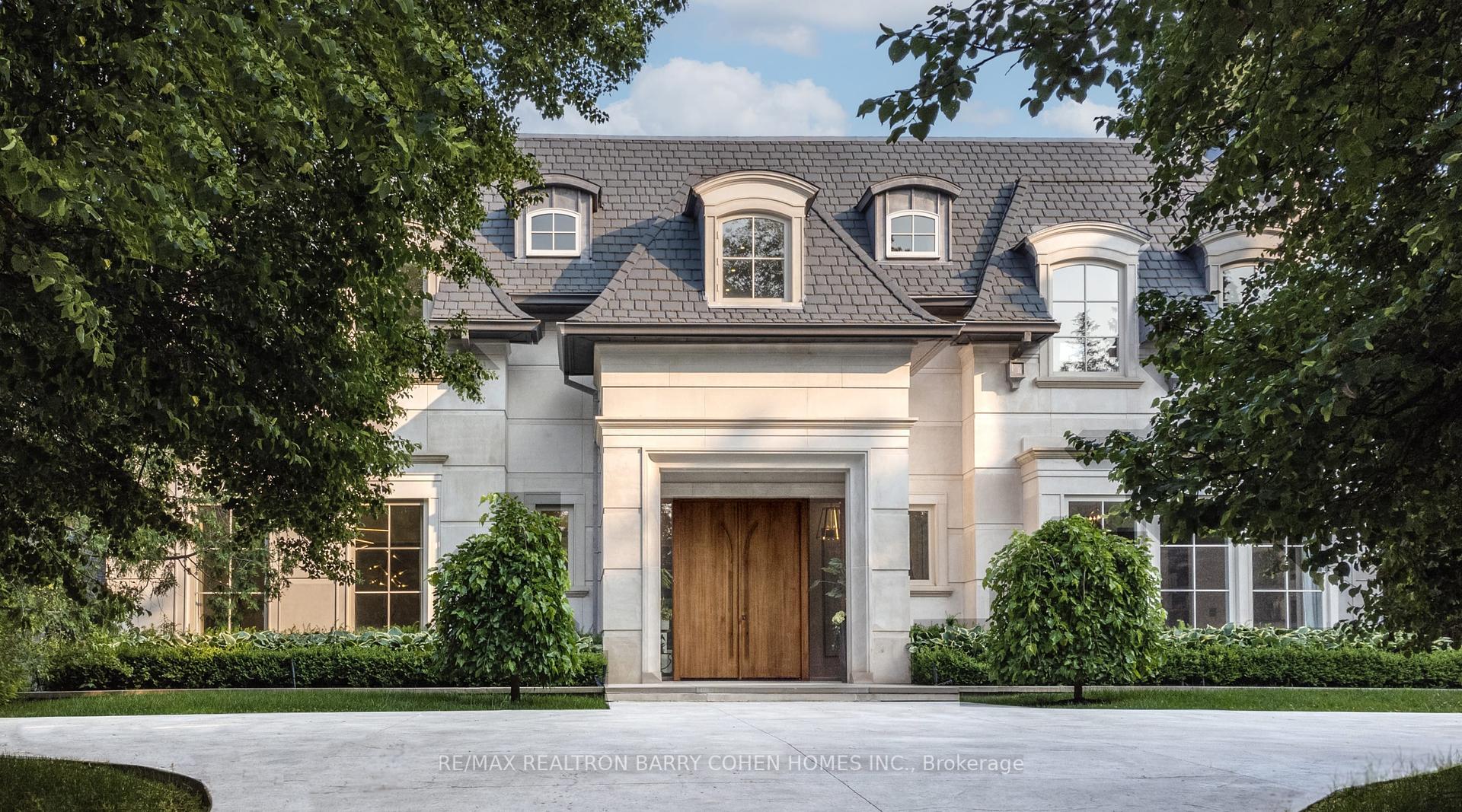 Property Photo: 101 Old Colony Road ON M2L 2K3