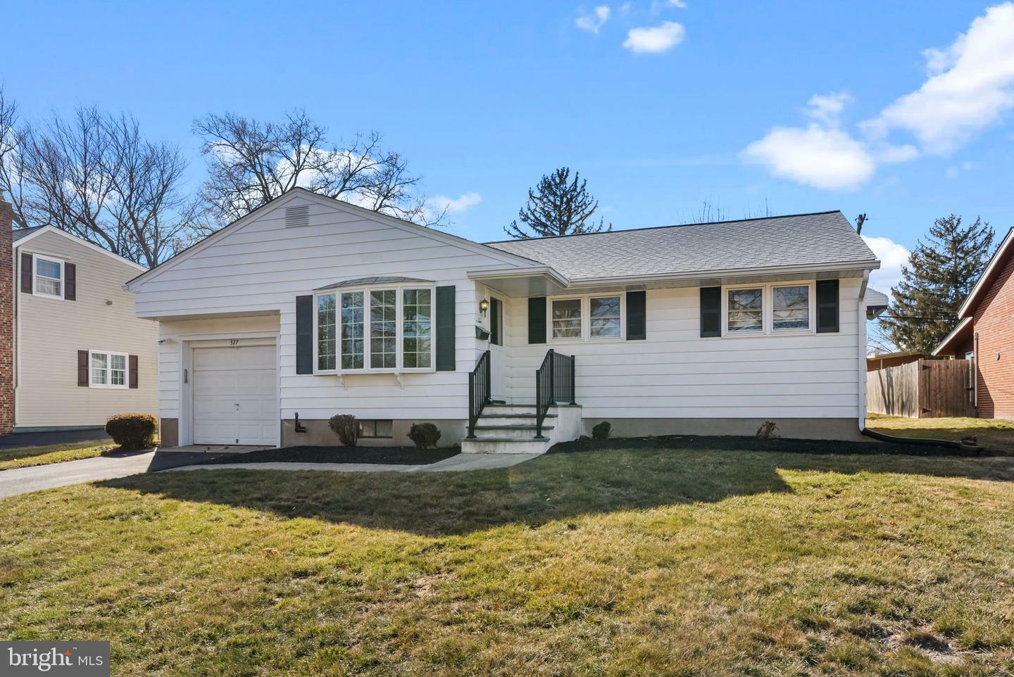 Property Photo:  327 Hamilton Boulevard  PA 19067 