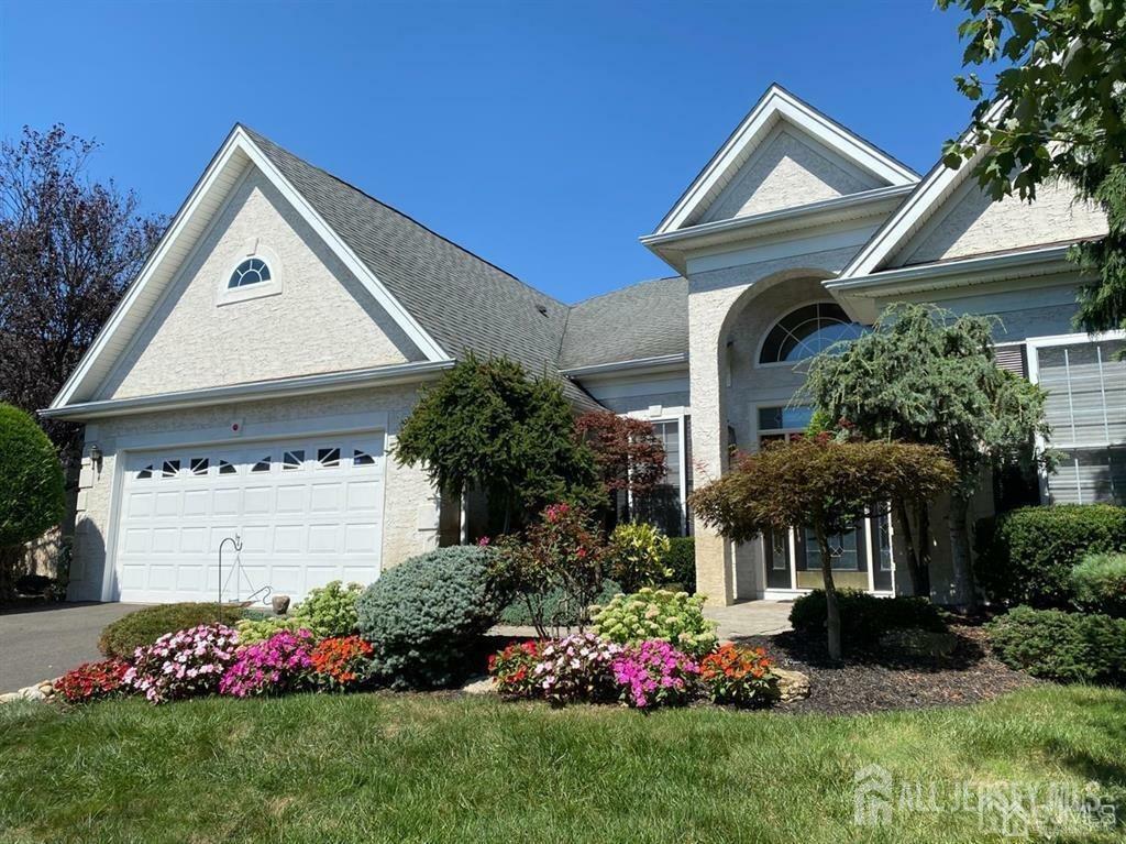 Property Photo:  12 Glen Eagles Way  NJ 08831 