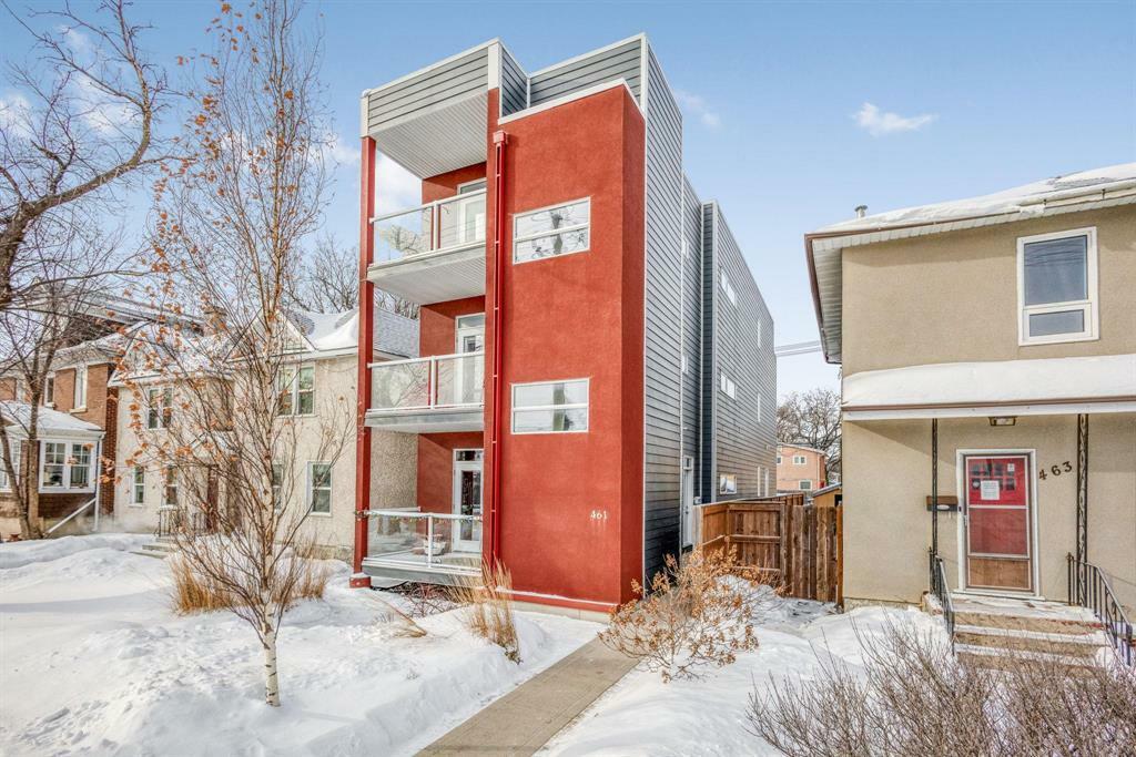 461 Des Meurons Street  Winnipeg MB R2H 2P3 photo