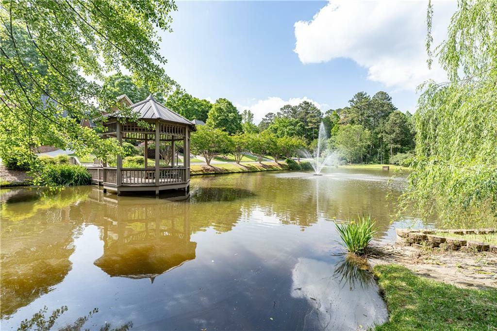 Property Photo: 153 Vinings Court GA 30161