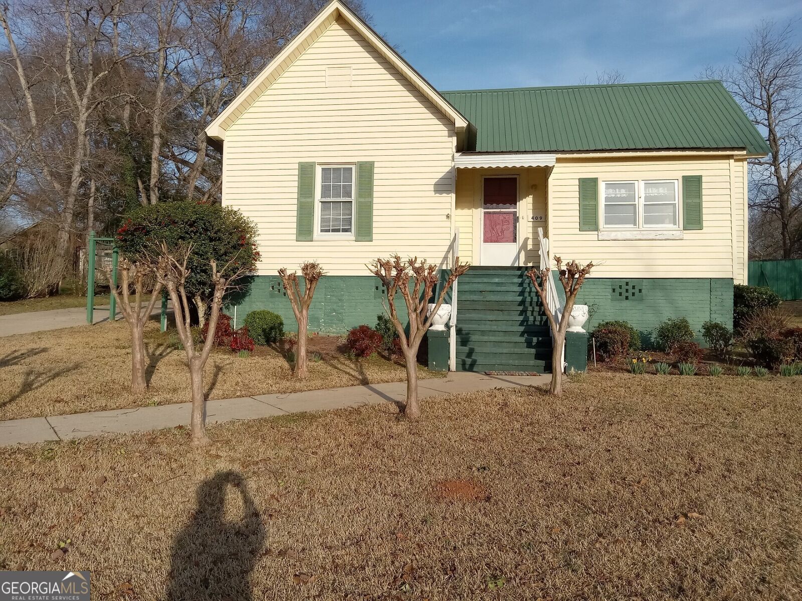 Property Photo: 409 Lafayette Street AL 36854