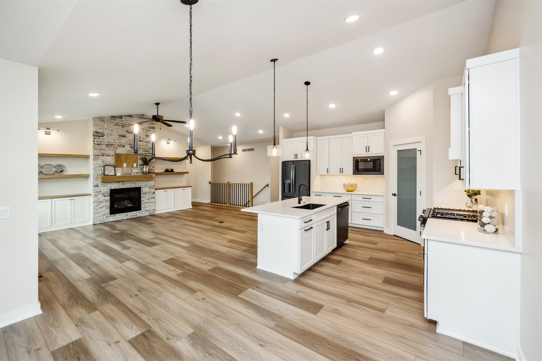 Property Photo: 18258 Hidden Knoll IA 50325