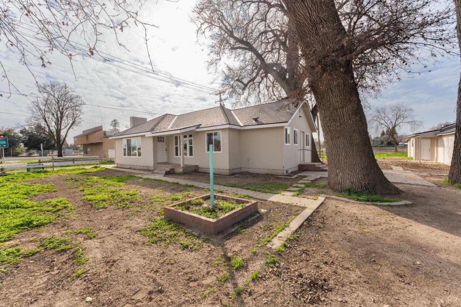 245 S Linwood Street 247  Visalia CA 93291 photo