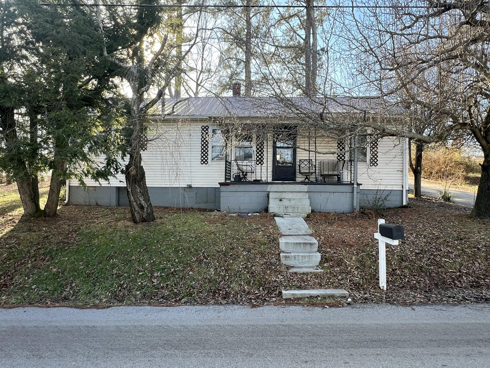 Property Photo:  215 Spring Street  KY 40741 