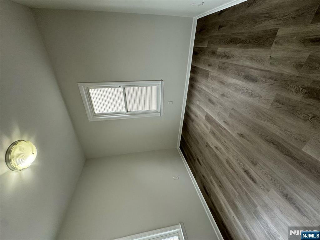 Property Photo:  40 Washington Avenue 3B  NJ 07109 