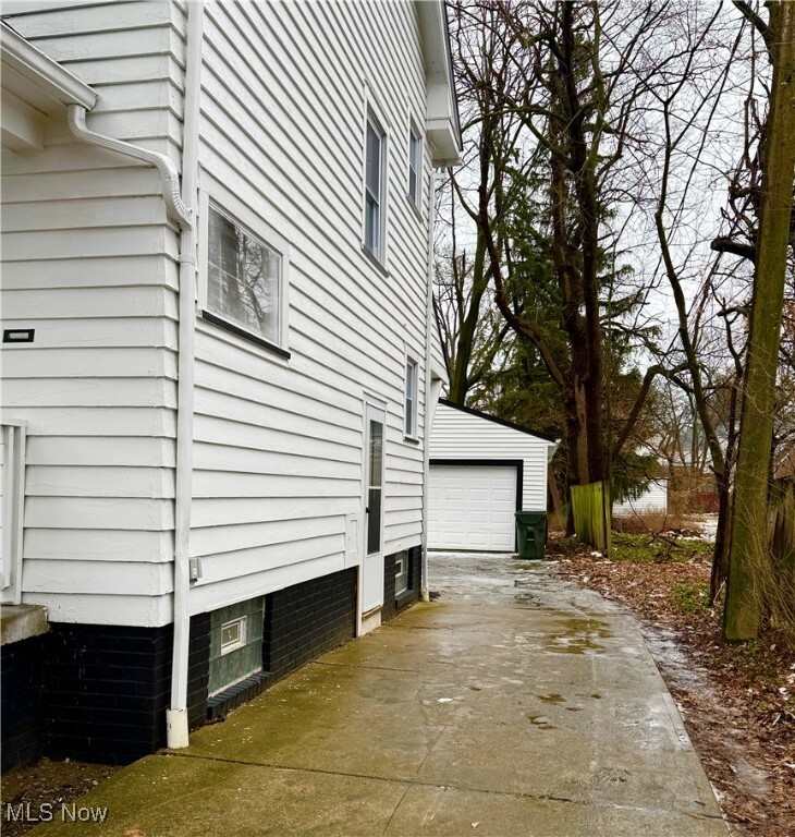 Property Photo: 4230 Elmwood Road OH 44121
