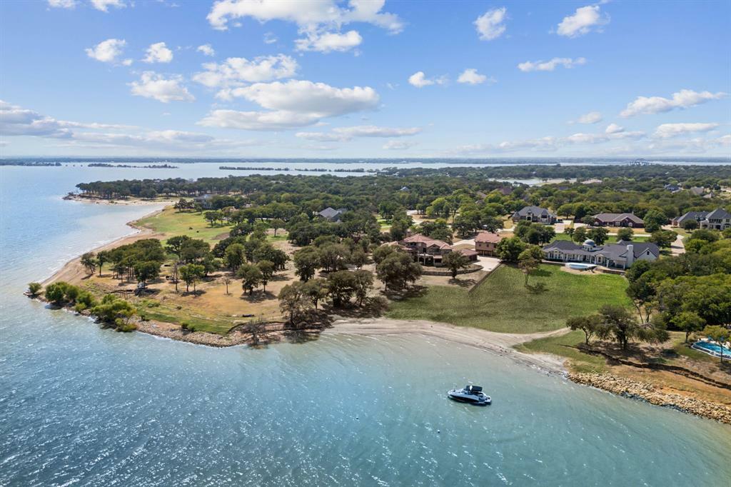 Property Photo: 800 Stowe Lane TX 75068