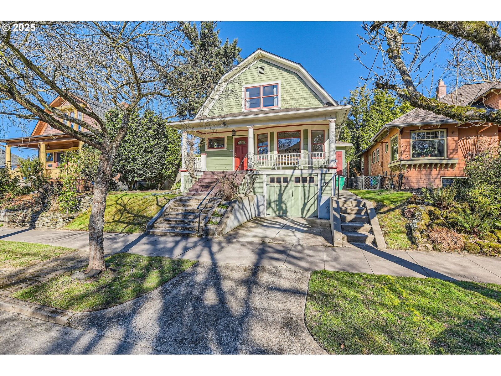 Property Photo:  3115 NE Flanders St  OR 97232 