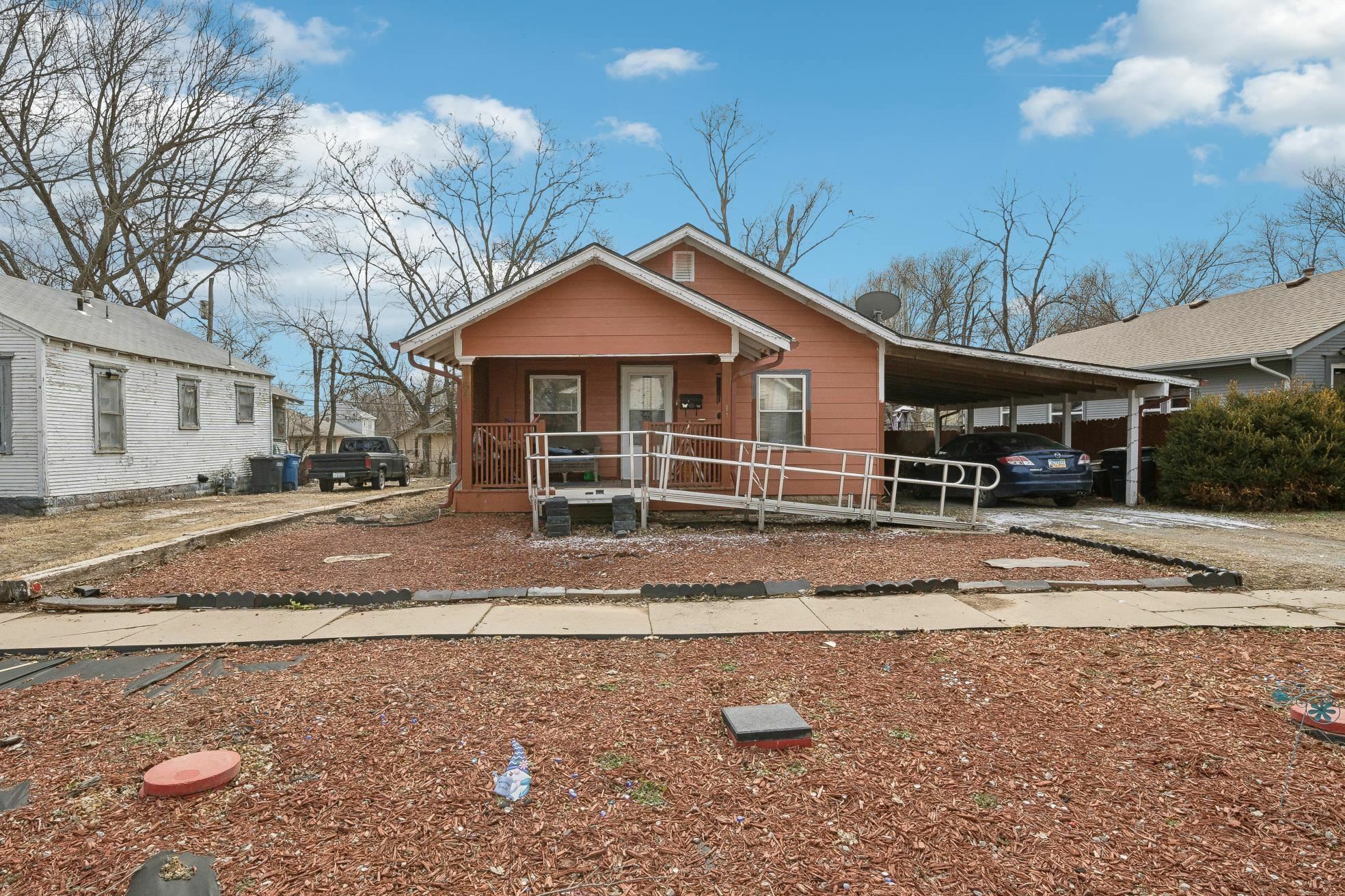 Property Photo:  317 High St  KS 67010 