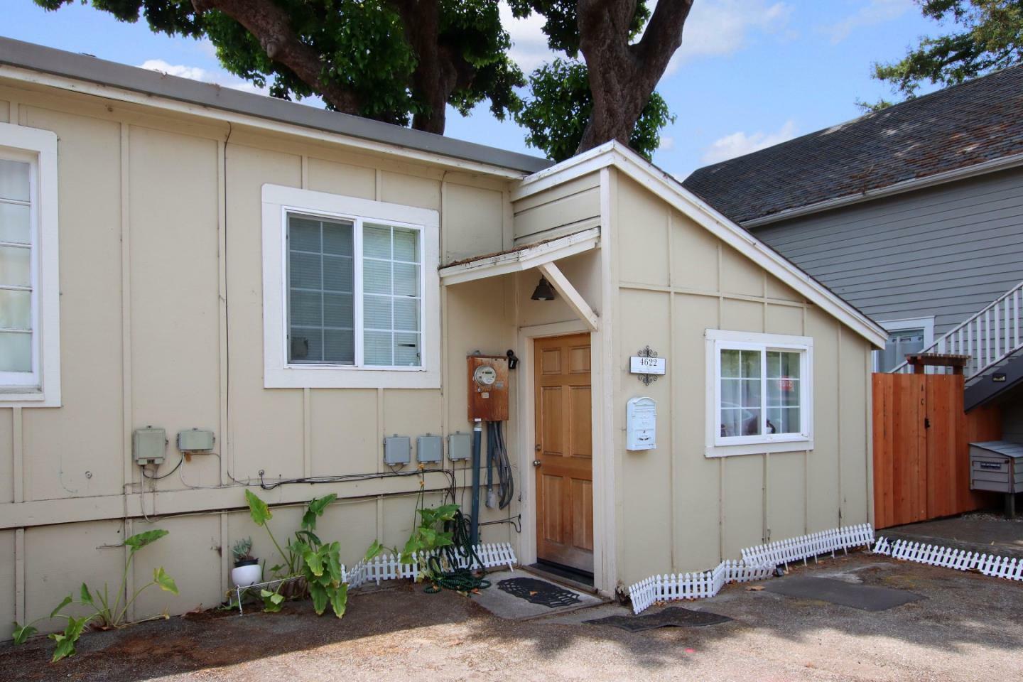 Property Photo:  4622 West Walnut Street  CA 95073 