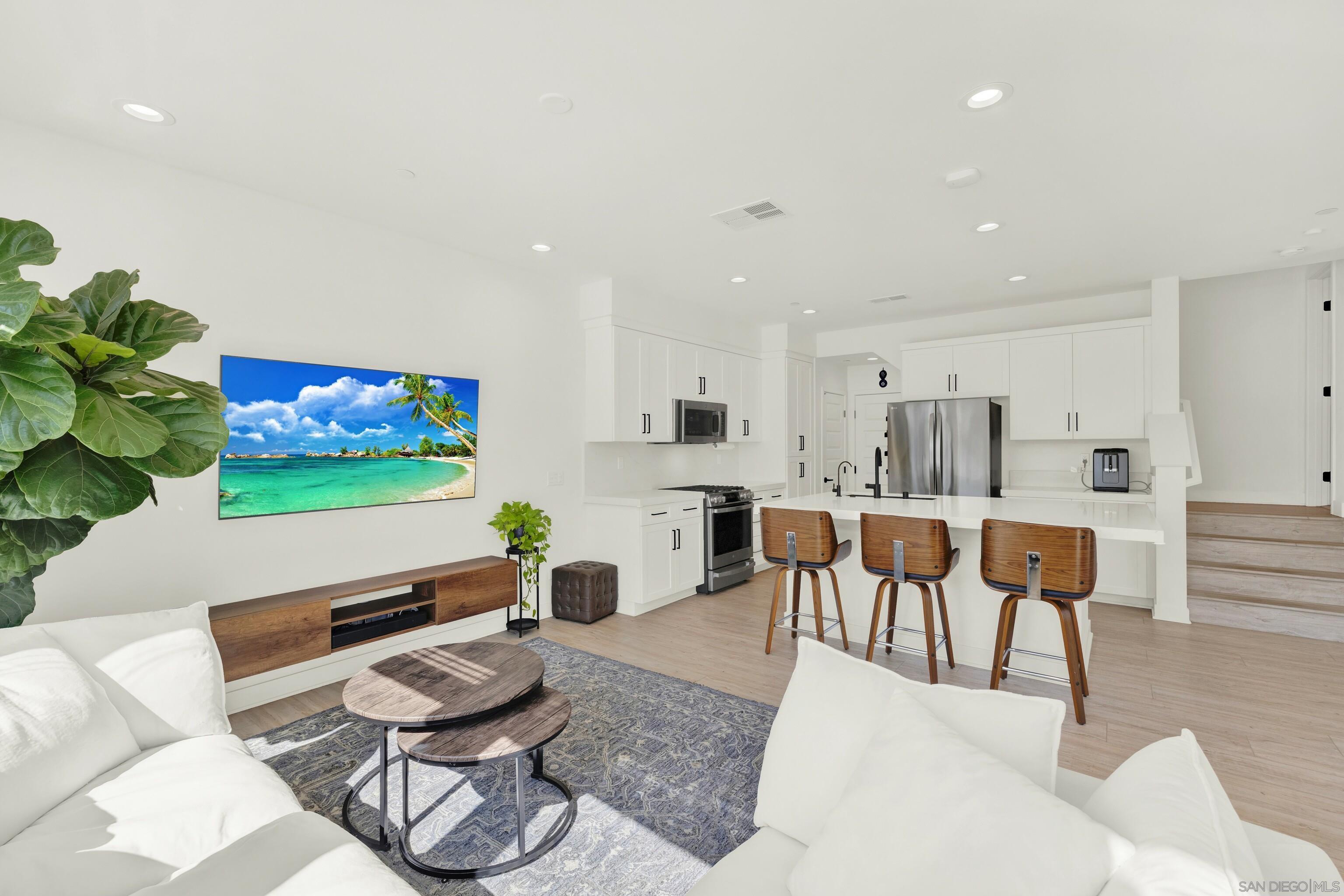 Property Photo: 11022 Ardha Way CA 92126
