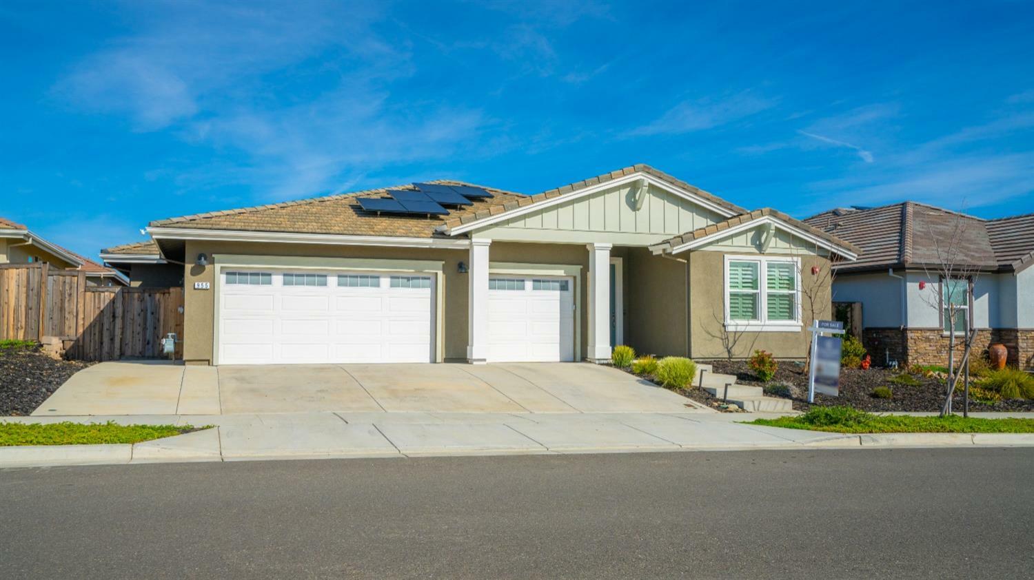 Property Photo:  955 Vasey Street  CA 95694 