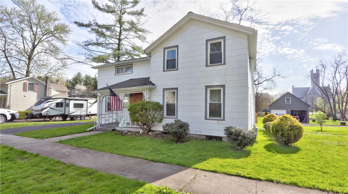 Property Photo:  34 Chestnut Street  NY 13165 