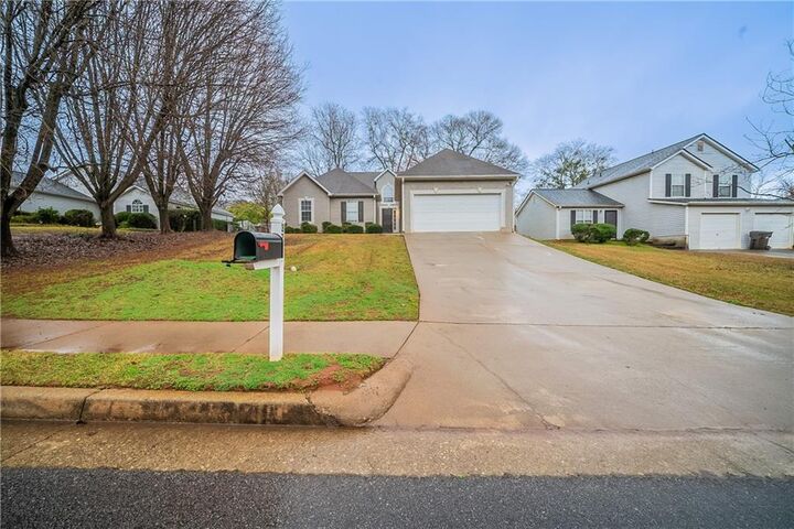 327 Brookside Drive  McDonough GA 30253 photo