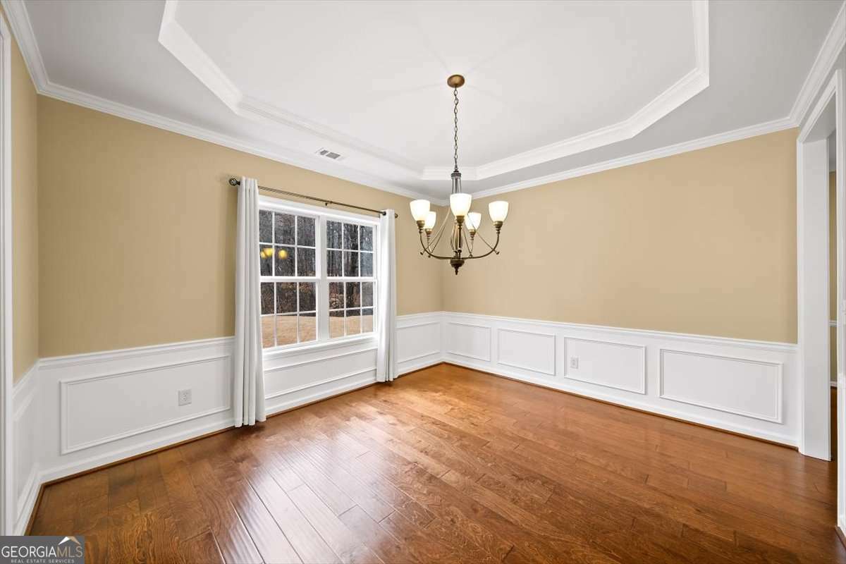 Property Photo: 1105 Fountain Head Lane GA 30043