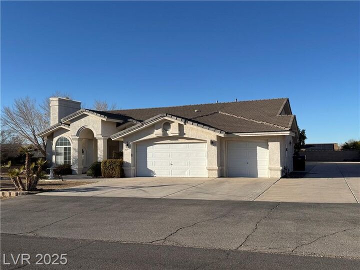 1510 Rocking Horse Drive  Henderson NV 89002 photo