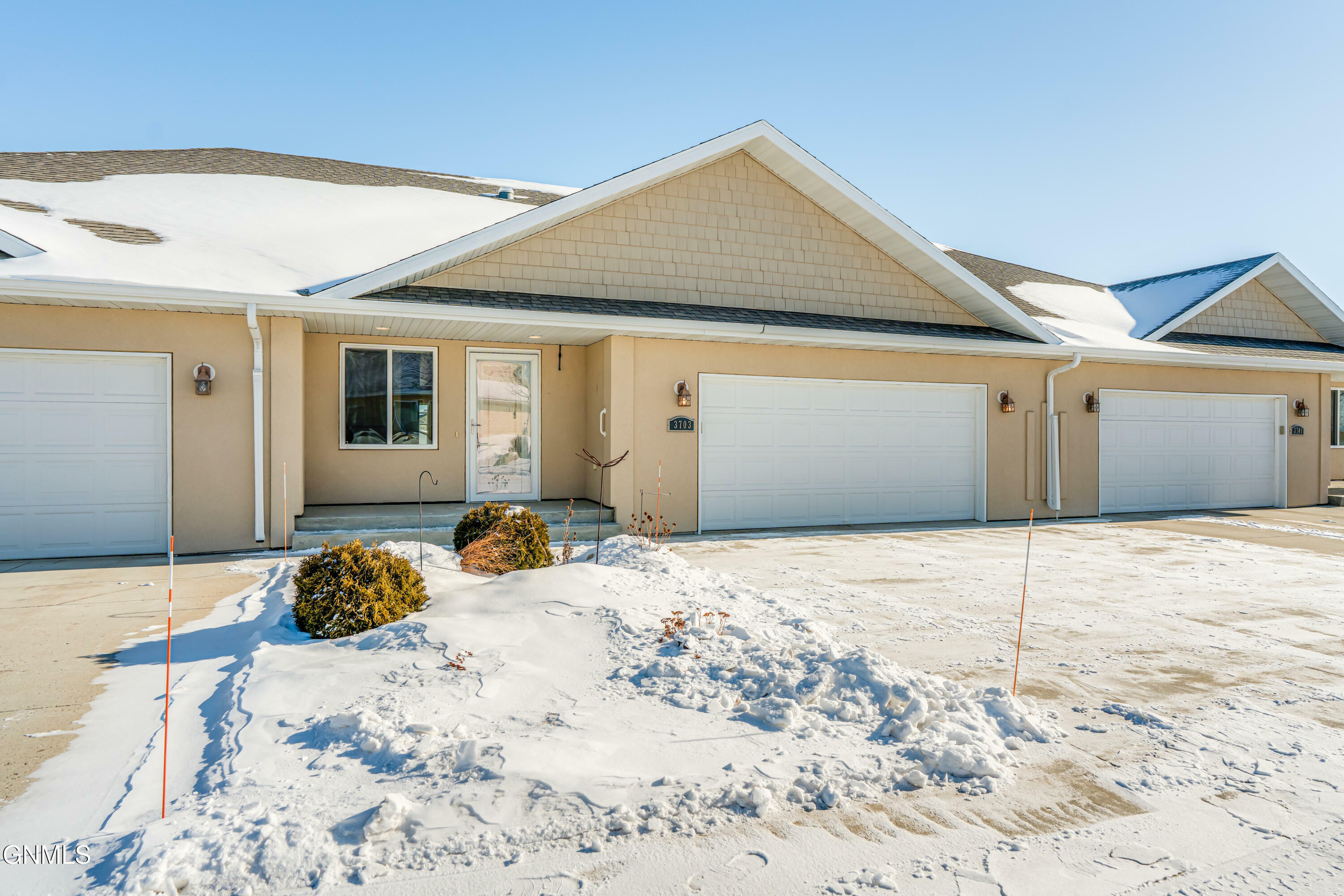 Property Photo:  3703 Calgary Court  ND 58503 