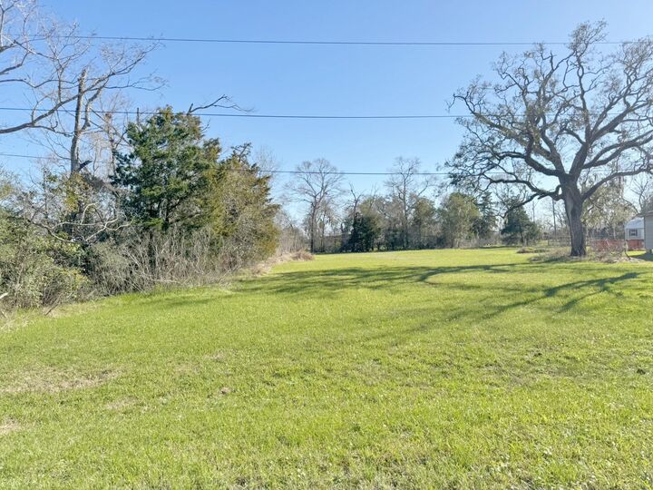 Property Photo:  0 W Elm Street  TX 77422 