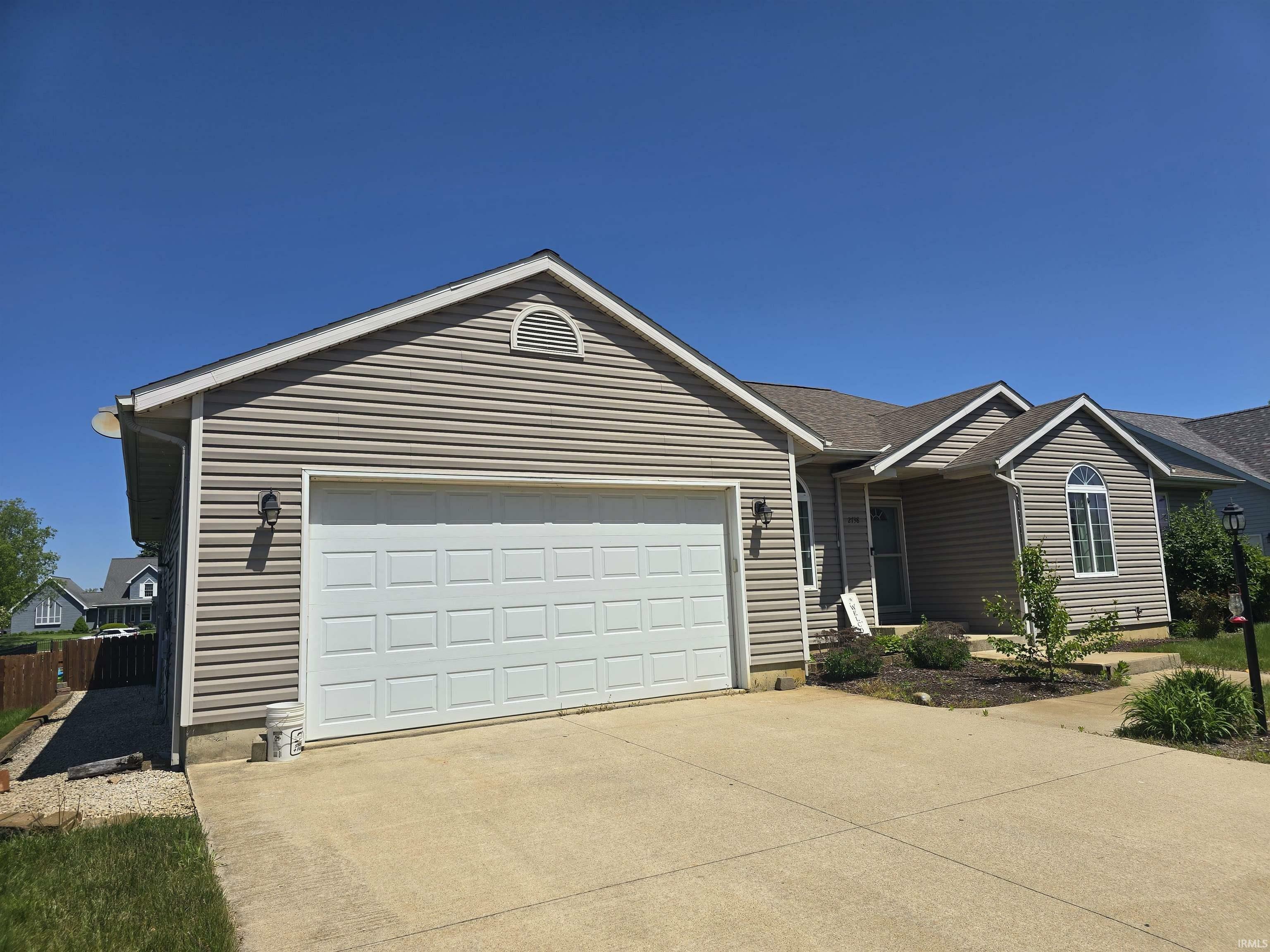 Property Photo: 2738 E Muirfield Road IN 46590