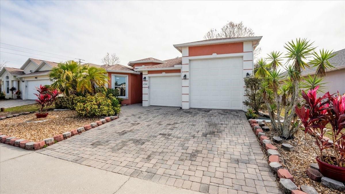 Property Photo: 4580 Sugarberry Lane FL 32796
