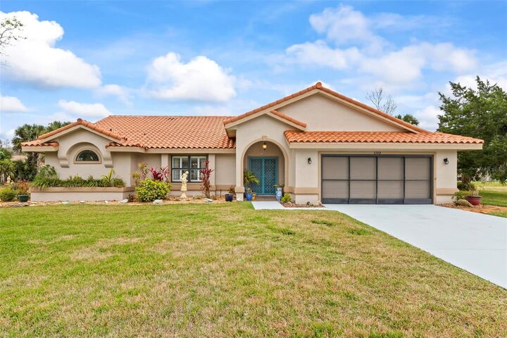 Property Photo:  130 Bayside Drive  FL 32137 