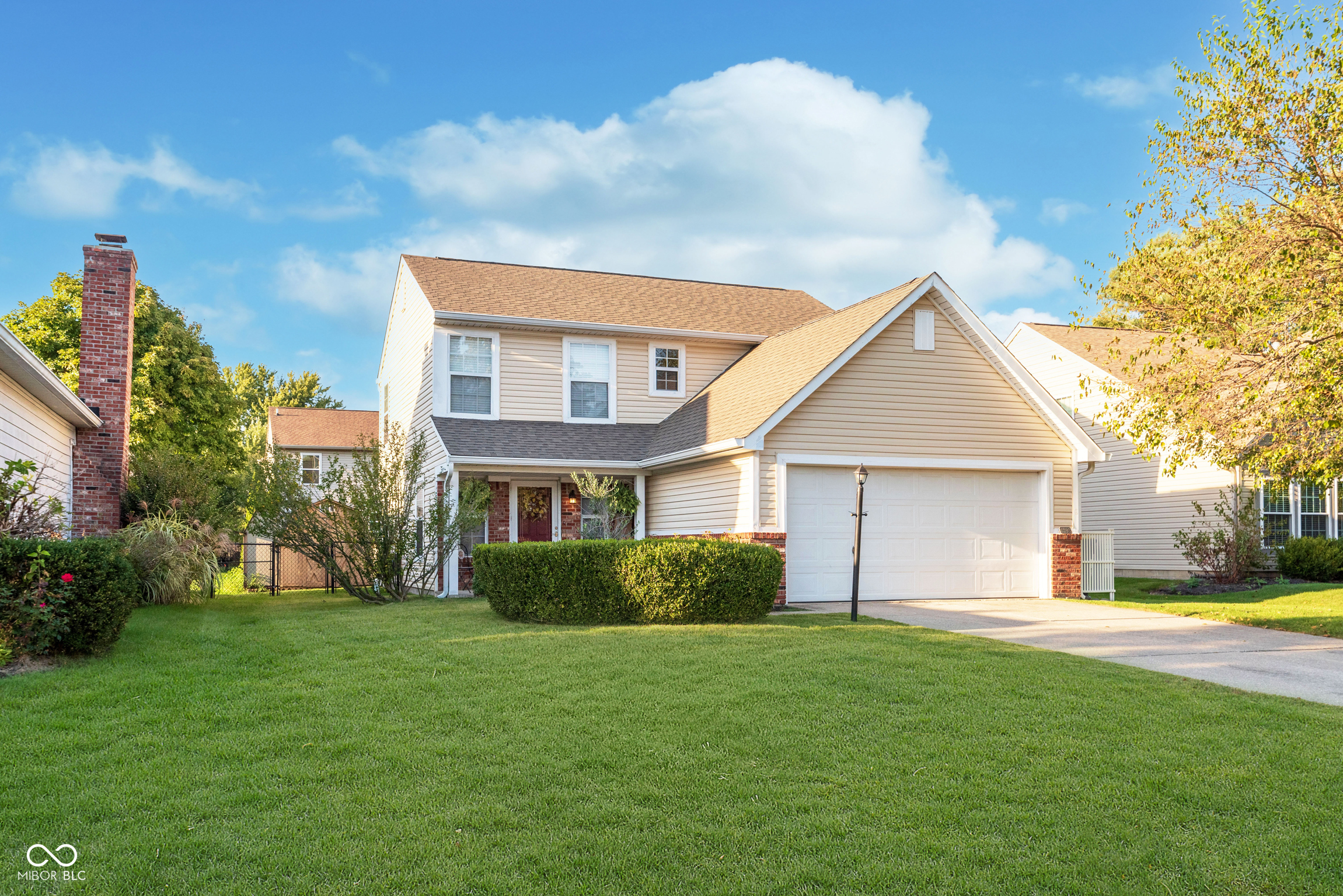 Property Photo:  8908 Torrance Place  IN 46038 